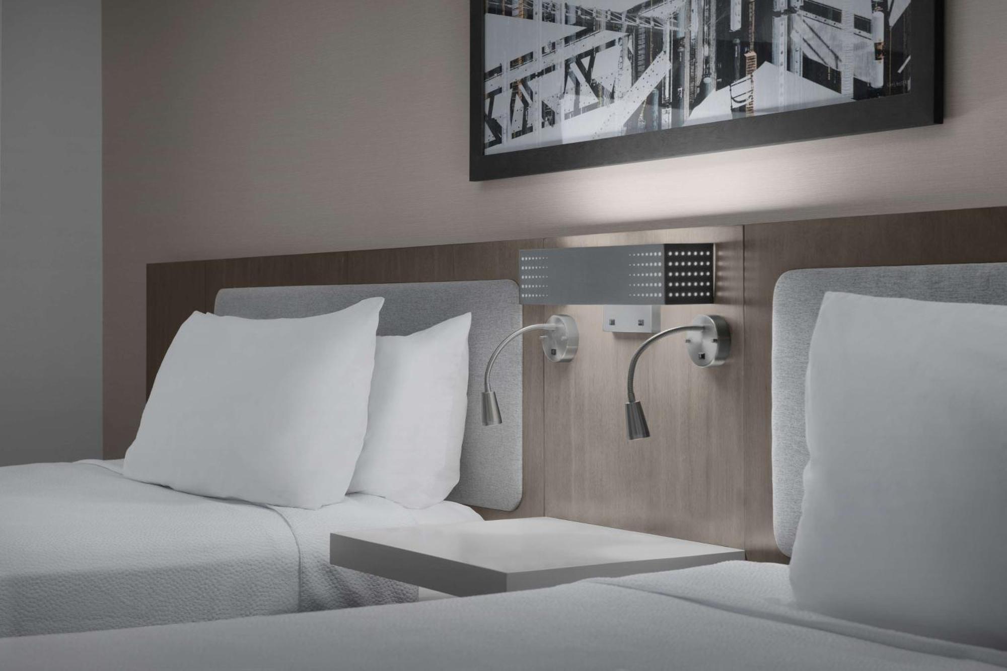 Hilton Garden Inn West Lafayette Wabash Landing Ngoại thất bức ảnh