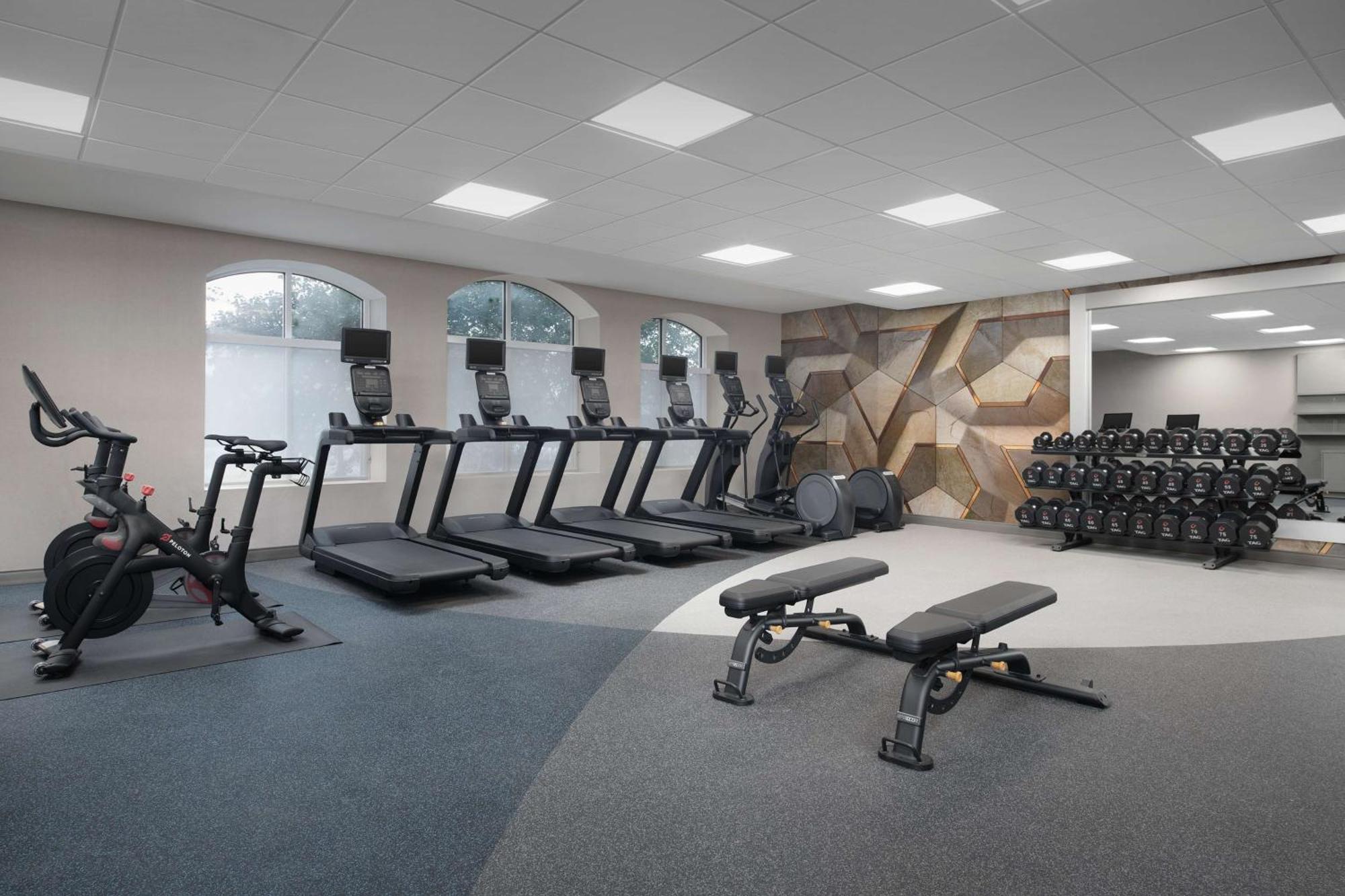 Hilton Garden Inn West Lafayette Wabash Landing Ngoại thất bức ảnh